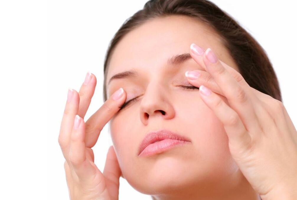 Loading eyes to restore vision