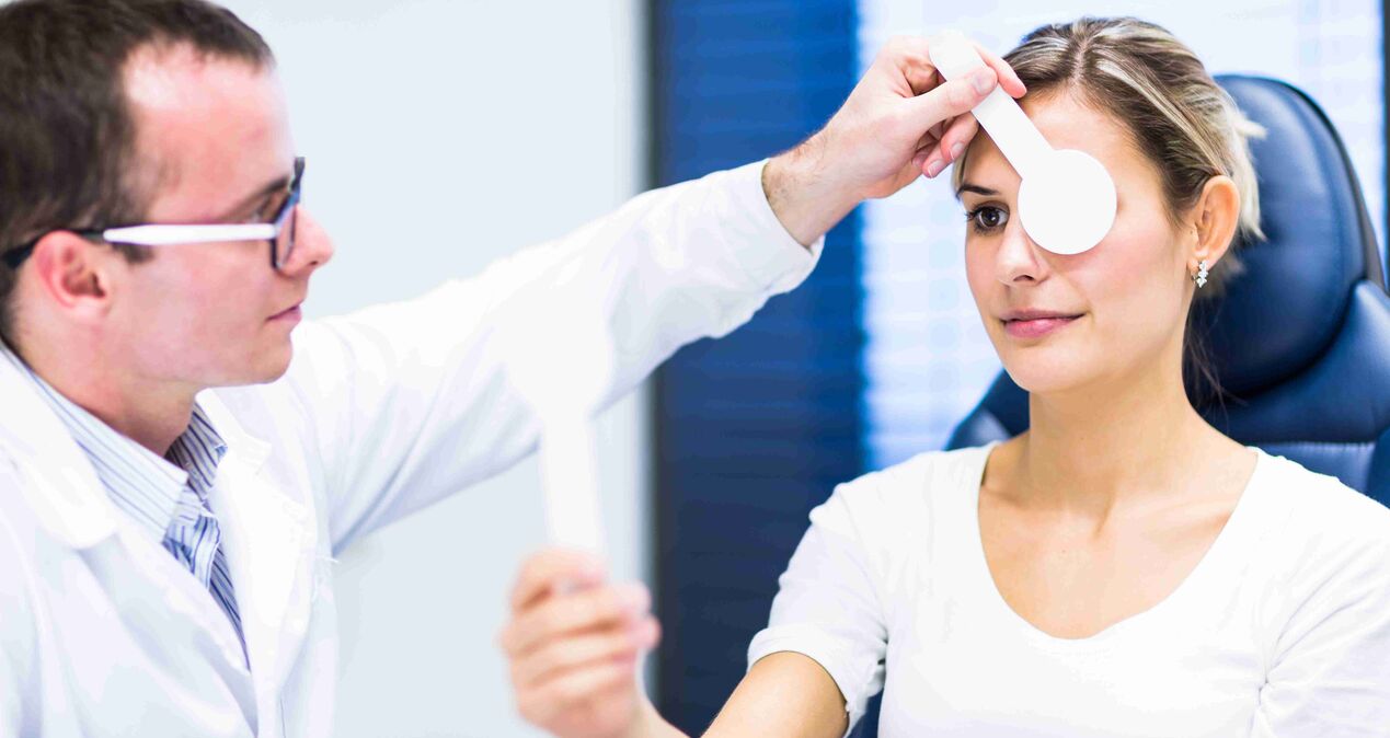 treatment of eye diseases with Oculax